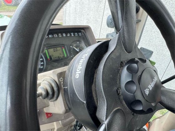 2013 John Deere 6330