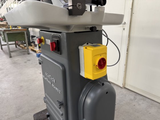 AGATHON 175-A 型磨床