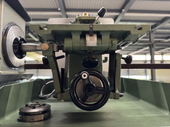 150 型 "贝塔 "工具整形机