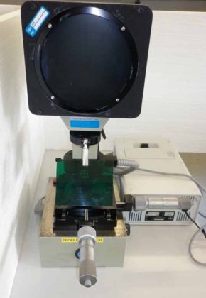 MA172 型 "奥贝尔 "测量投影仪