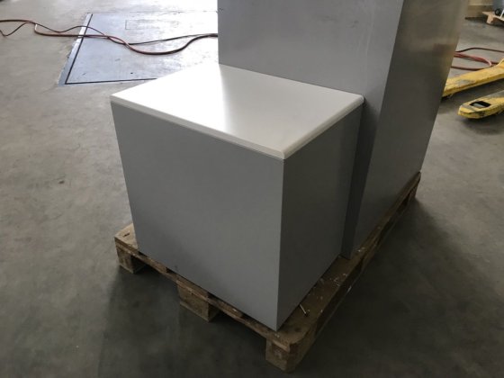 メタル・ツール・キャビネット