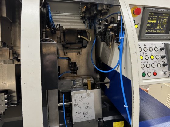 数控滑动头架自动车床 Tornos Deco 10