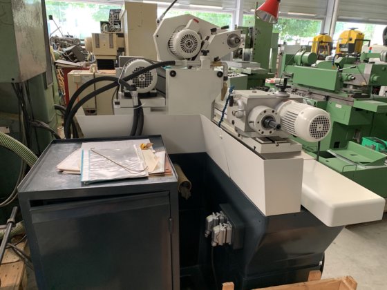 円筒研削盤 チュ-ディン HTG-610