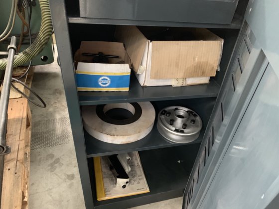 円筒研削盤 チュ-ディン HTG-610