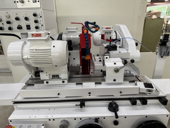 スタダー」タイプ S-20 2 円筒研削盤