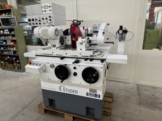 スタダー」タイプ S-20 2 円筒研削盤