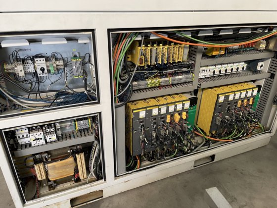 数控滑动头架自动车床 Tornos Deco 20