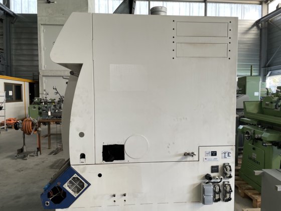 CNC主軸台スライド式自動旋盤トルノス・デコ20