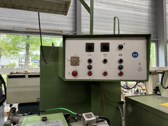 Voumard 5S 型内圆磨床