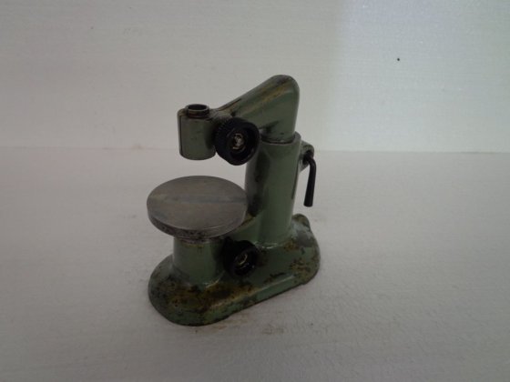 50mmまでのコンパレーター""テーブル用サポート