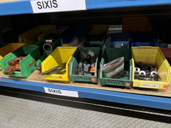 为六号机床提供的大量配件