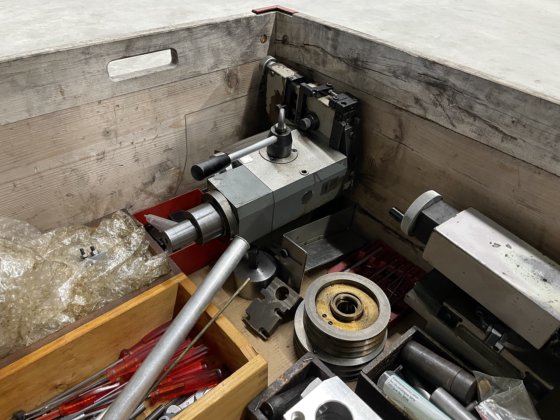 円筒研削盤「ケレンベルガー」R175x1000型