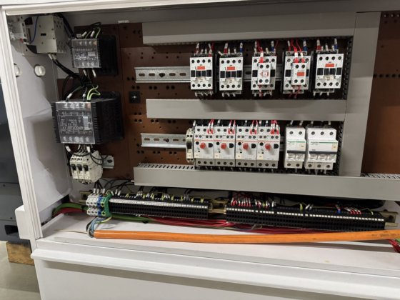 KELLENBERGER 600-U RONDSLIJPMACHINE