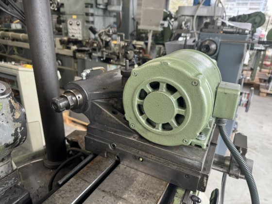 トリペット "タイプMAR200自動円筒研削盤