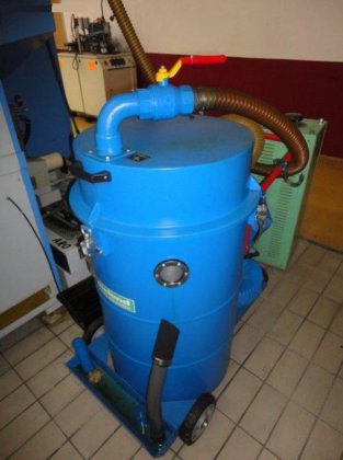 CU-1005 型 "Almac "加工中心