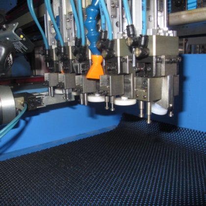 マシニングセンター "アルマック "タイプCU-1005