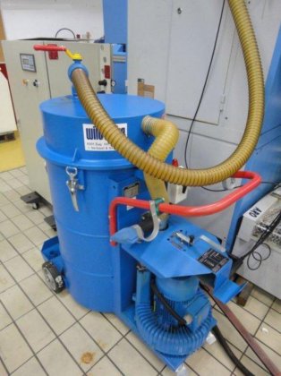 マシニングセンター "アルマック "タイプCU-1005