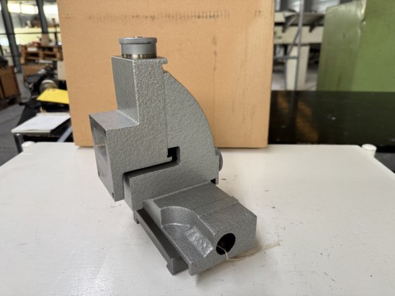 用于 W25 型装载机的三维支架 Wahli