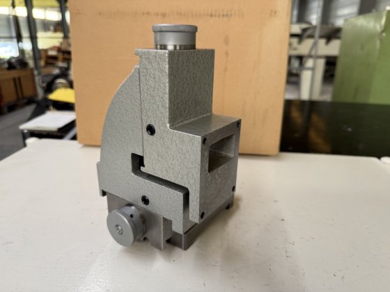 用于 W25 型装载机的三维支架 Wahli