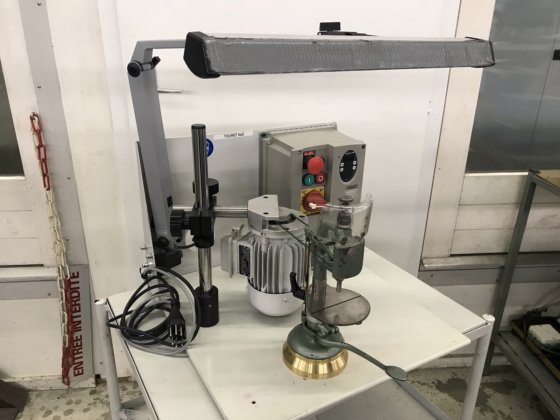 B-21 型 "萨拉兹 "钻孔机