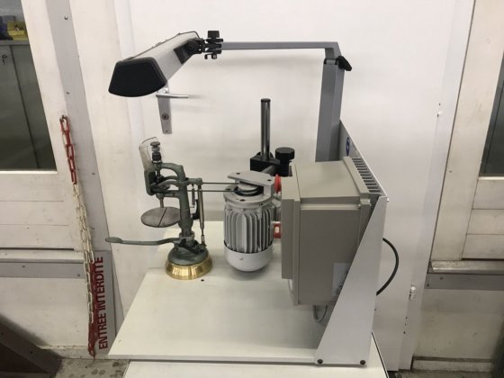 B-21 型 "萨拉兹 "钻孔机