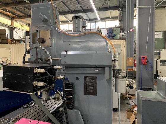 豪瑟 "3-SMO 型坐标磨床