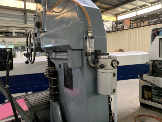 豪瑟 "3-SMO 型坐标磨床