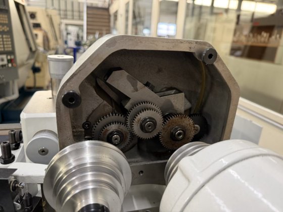 Wahli W-90 ホブ盤