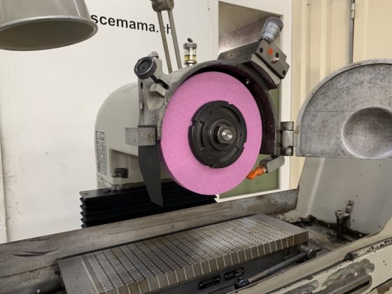 平面研削盤トリペット MHP-500