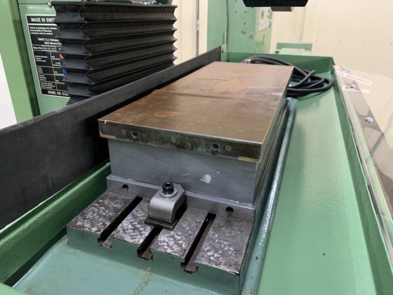 MHPE-500 型 "Tripet "平面磨床