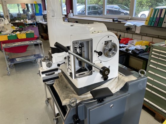 万能研削盤イワグ式WS-11-SP