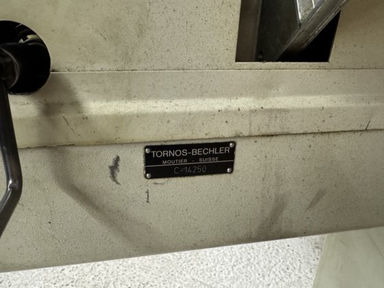 托尔诺斯 "型机械臂 SSF 条形送料机