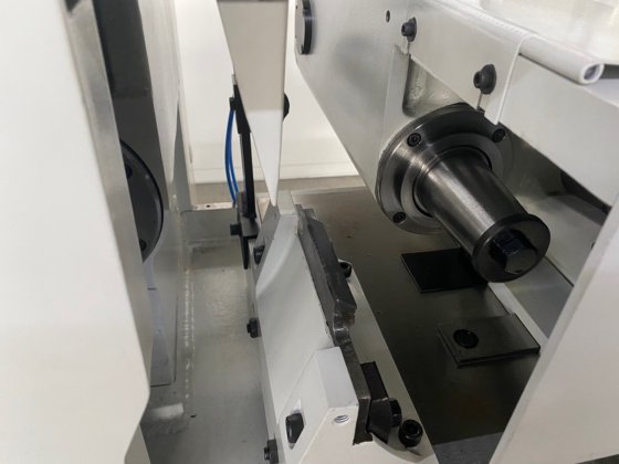 センタレス研削盤 マイクロレックス タイプ1H (1/26)