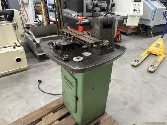 万能工具磨刀器 "Dubied" 564