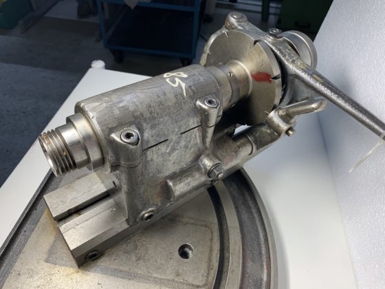 ユニバーサル・ディバイディング・ヘッド "シャウブリン "タイプ12/W20