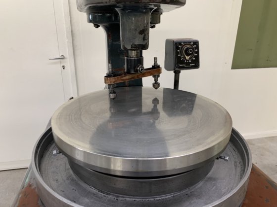 研磨機 "ルティ