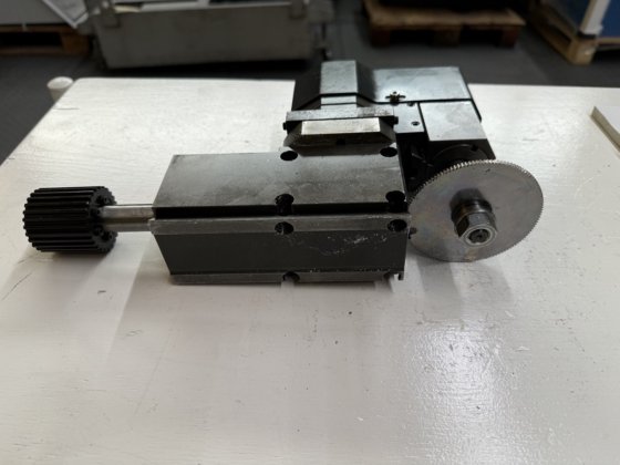 "托尔诺斯 "铣床