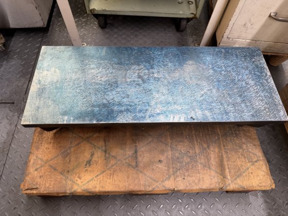 金属控制大理石