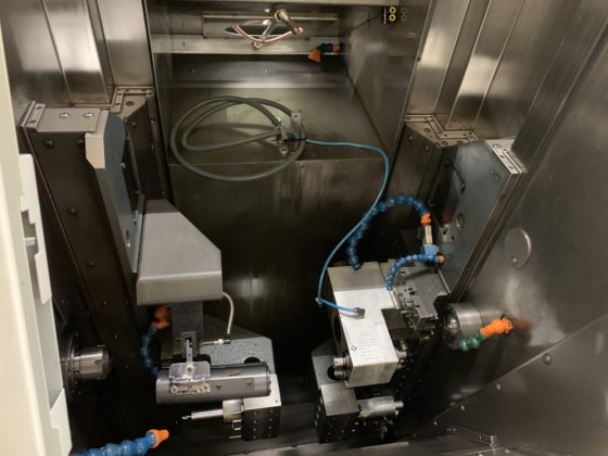 CNC主軸台スライド式自動旋盤 "トルノス" デコ シグマ 20