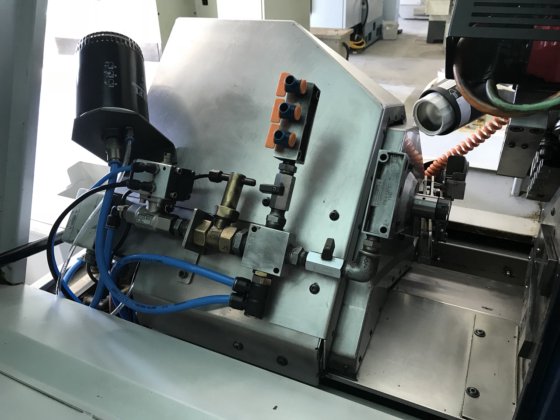 数控滑动头架自动车床 "TORNOS" DOCO 8 SP