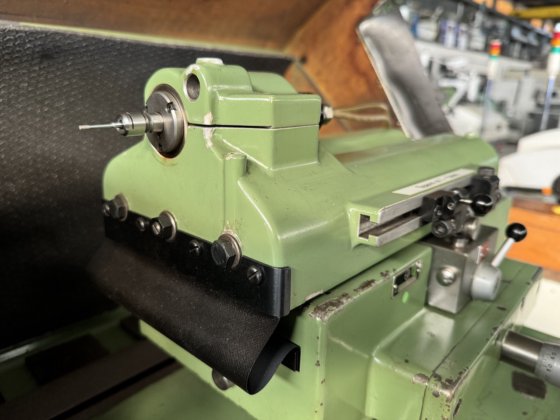 MUR100 型 "三脚架 "外圆磨床