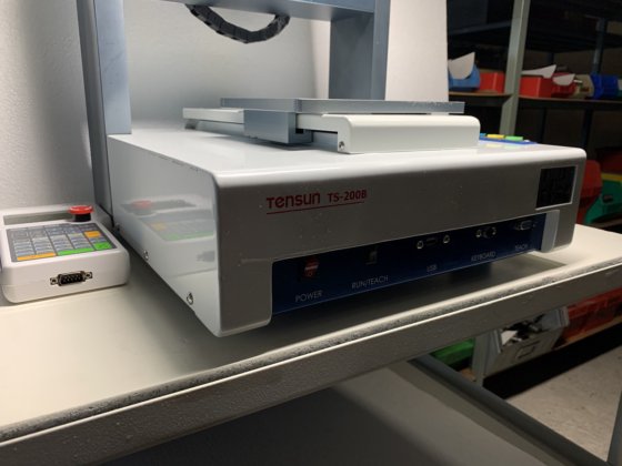 分注ロボット "テンサン "タイプ TS-200 B