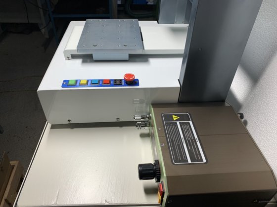 分注ロボット "テンサン "タイプ TS-200 B