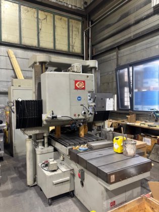 SIP 600 型坐标钻床