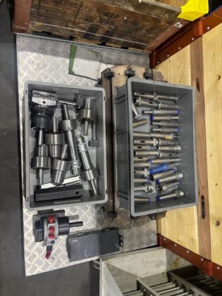 SIP 600 型坐标钻床