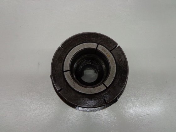 三つ爪チャック""タイプ 160 mm