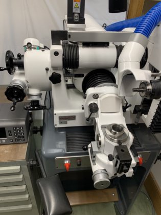 UNIVERSAL GRINDING MACHINE “EWAG” TYPE WS-11-SP in Biel/Bienne, Bern ...