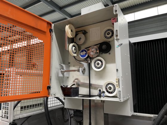 夏米尔 "ROBOFIL 440 线切割机床