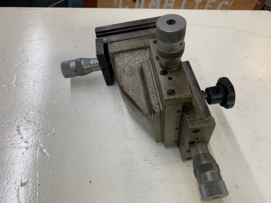 イワッグ」WS-11用顕微鏡ホルダー