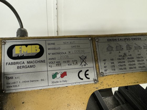 欧米茄 "FMB "型带锯床